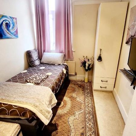 Monalisa Single Room Near Edgware Station Luaran gambar